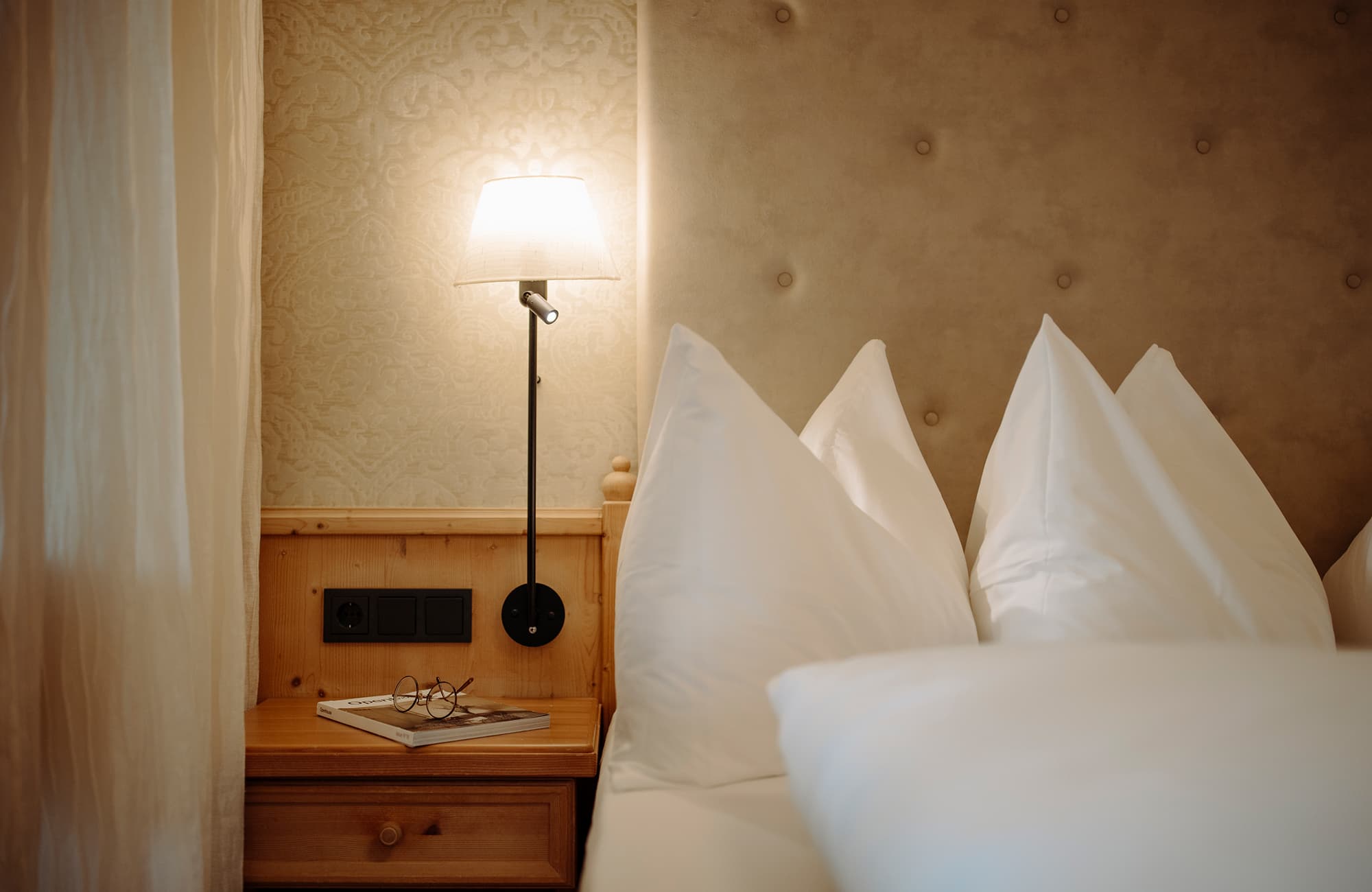 Bettrücken einer Suite der Bergheimat