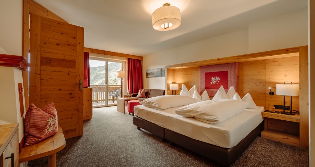 Suite Sweet Stefanie