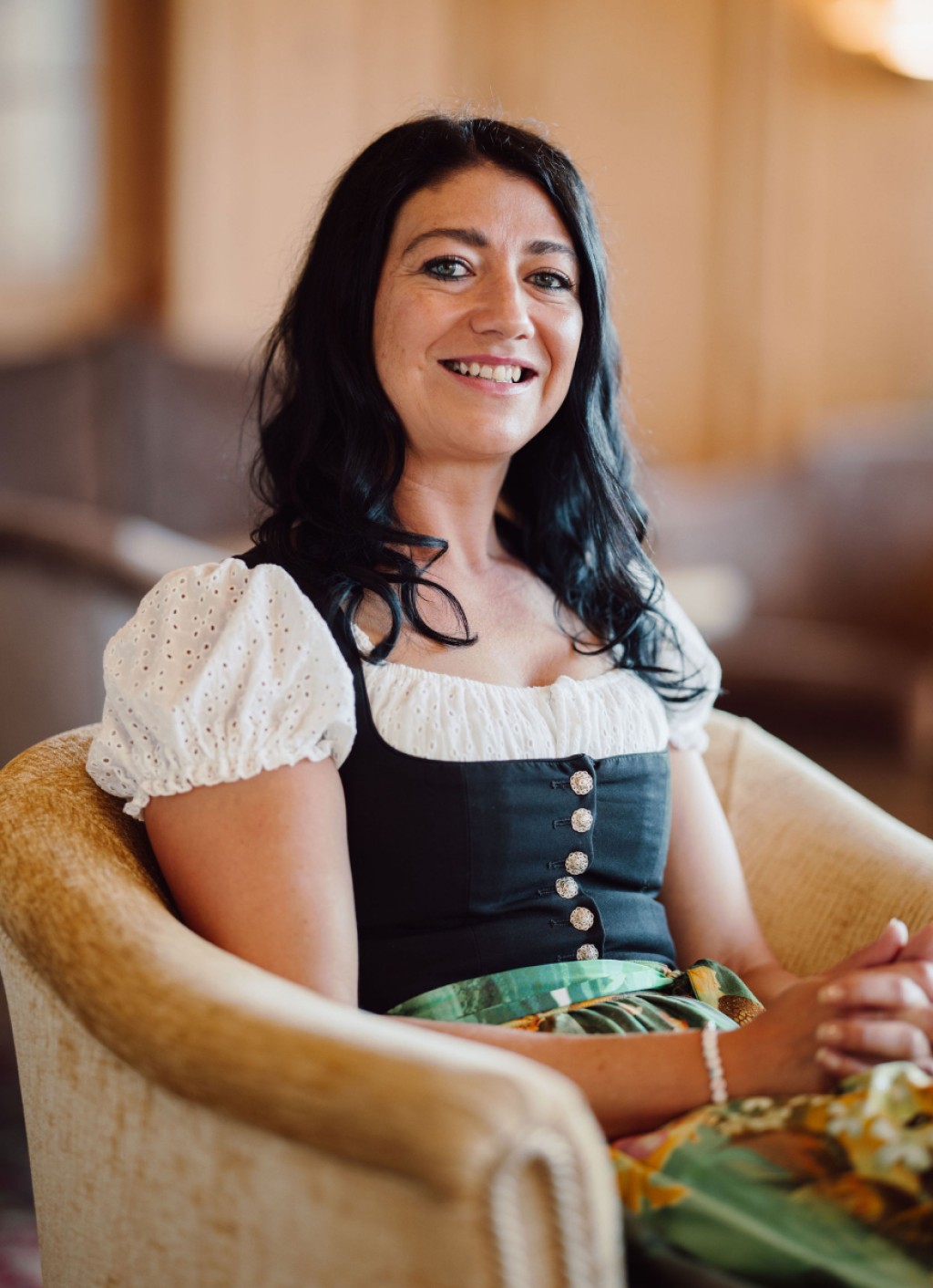 Nicole - Rezeptionistin